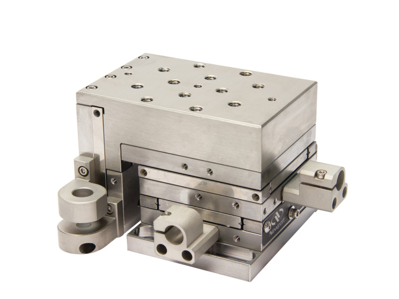 0.5 in. Travel ULTRAlign XYZ Crossed-Roller Bearing Steel Stages