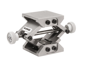 Compact, Fast Travel Lab Jacks