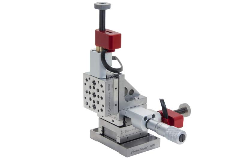 0.5 in. Travel Crossed-Roller Bearing Piezo Stages