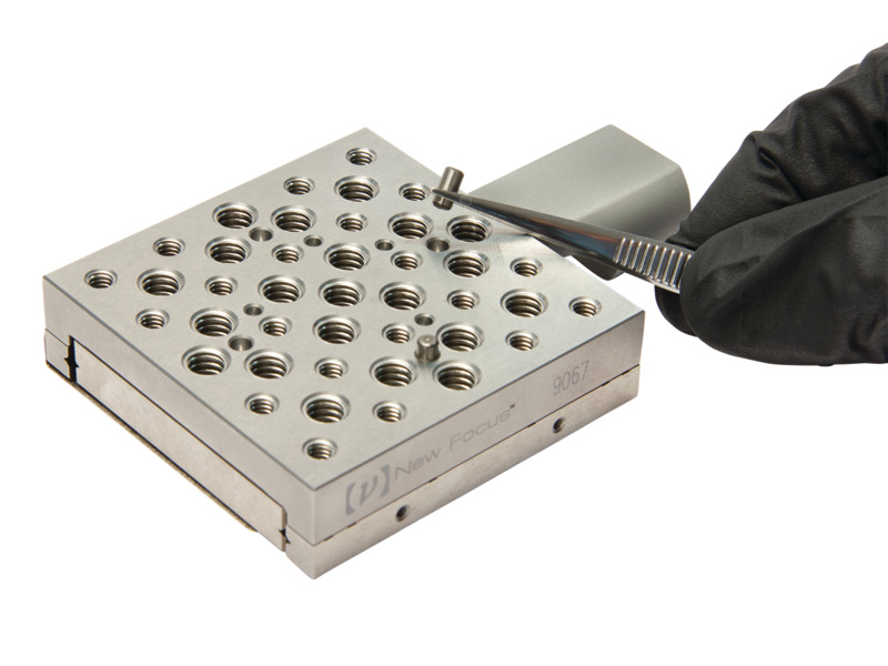 1.0 in. Travel Vacuum Compatible Crossed Roller Bearing Linear Stages