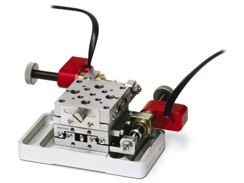 0.5 in. Travel Gothic-Arch Bearing Piezo Linear Stages