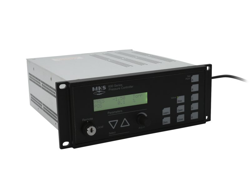 651C Digital/Analog Pressure Controller