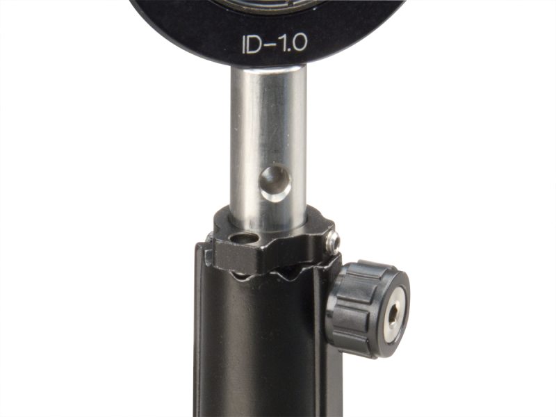 Non-Bridging Slotted-Base Optical Post Holders