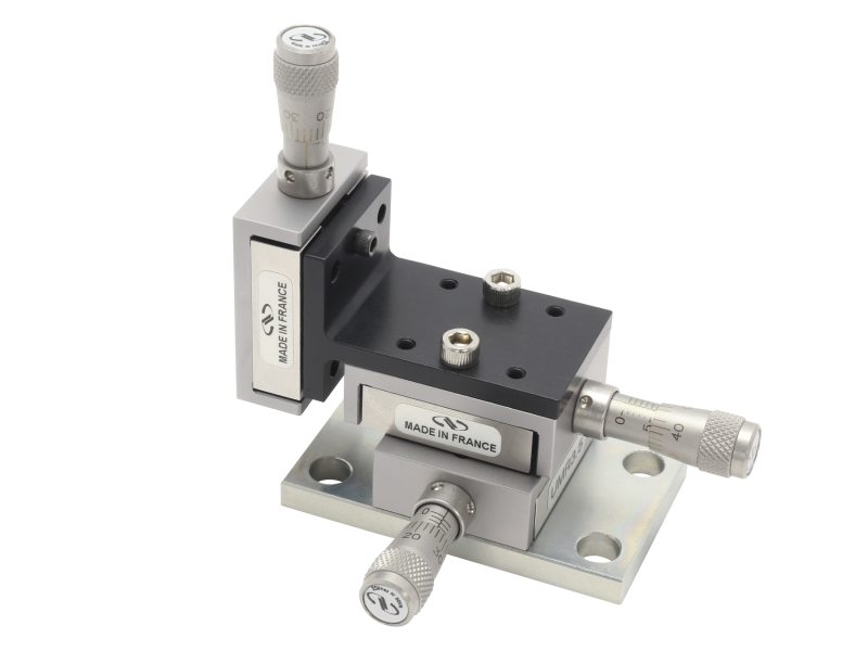 EQ Manual Stage 90 Degree Angle Brackets