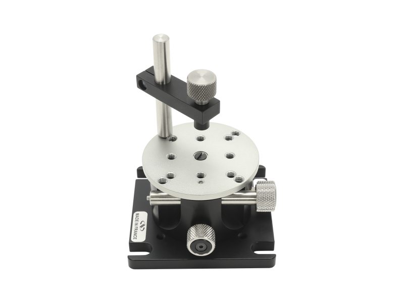 High-Resolution Three-Axis Tilt Mounts