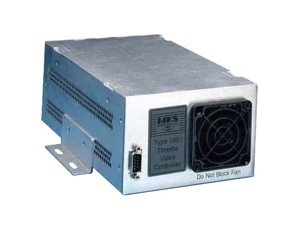 1651c digital/analog pressure controller