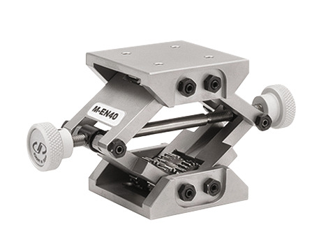 Compact, Fast Travel Lab Jacks