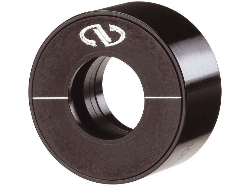 Quartz-MgF2 Achromatic Quarter-Wave Plates