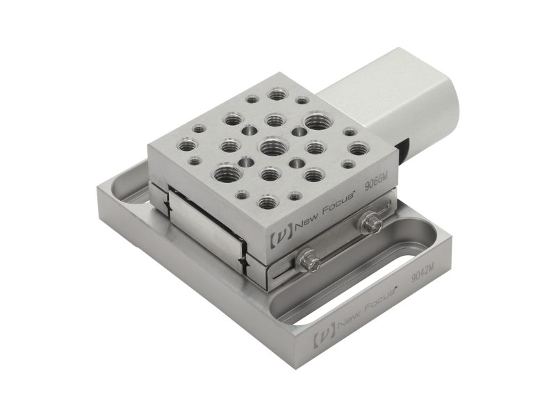 0.5 in. Travel High Density Mounting Crossed-Roller Bearing Stages