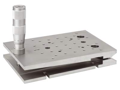 Stackable One-Axis Tilt Platforms