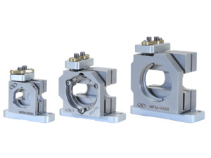Top Adjust Flexure Mirror Mounts with Bi-Directional Clear Edge
